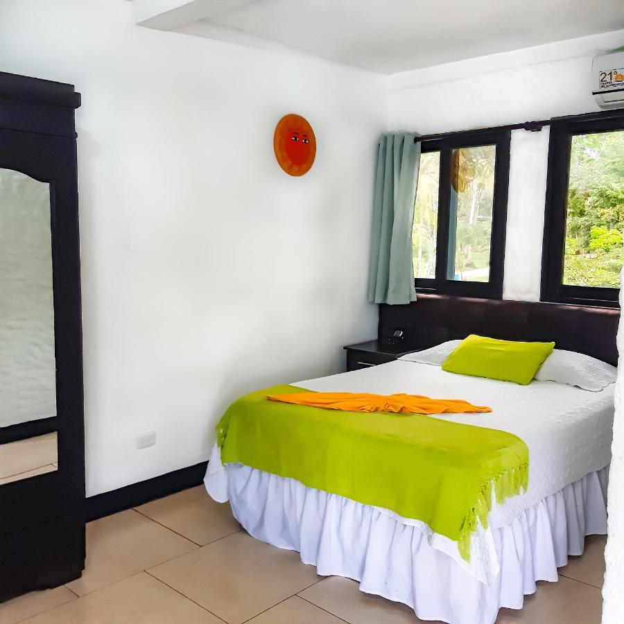 Hotel Mi Paraiso Rio Dulce Castillo de San Felipe Buitenkant foto